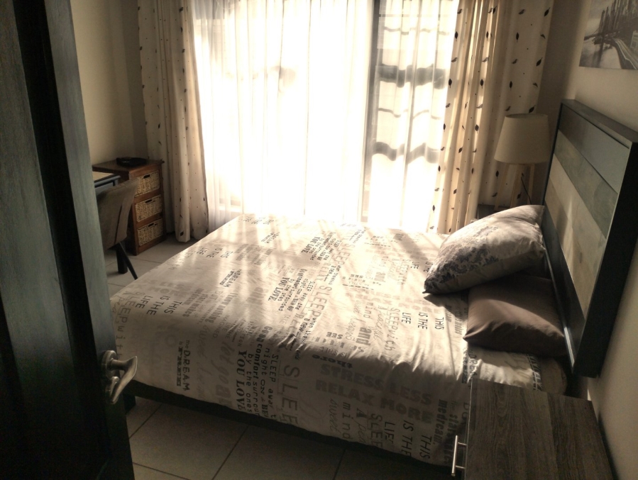 To Let 4 Bedroom Property for Rent in Outeniqua Strand Western Cape
